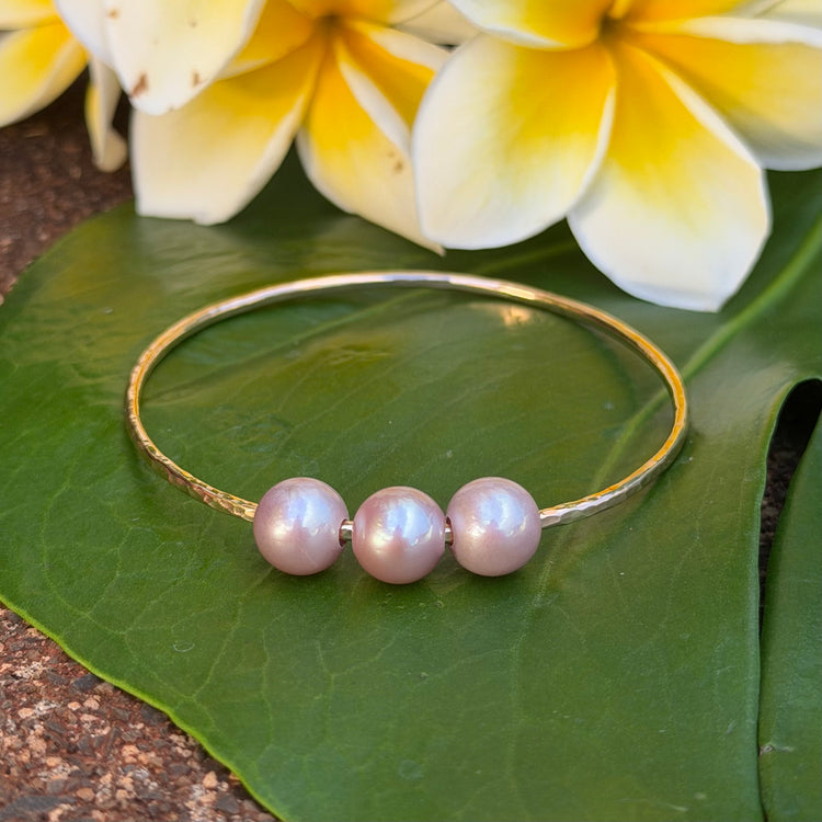 SZ 7.75 Triple Edison Pearl Bangle
