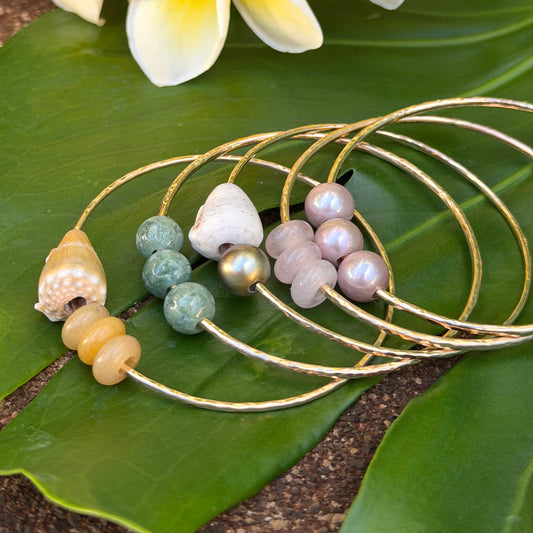 SZ 7.75 Triple Edison Pearl Bangle