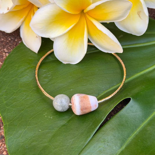 SZ 8 Deep Pastel Cone Shell W/Burmese Bead