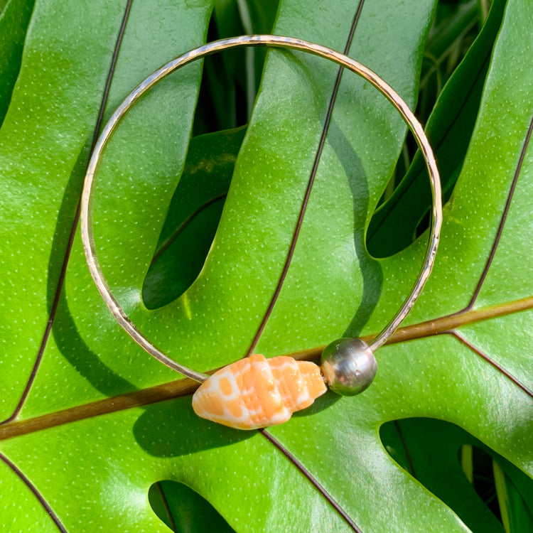 Miter Shell bangle