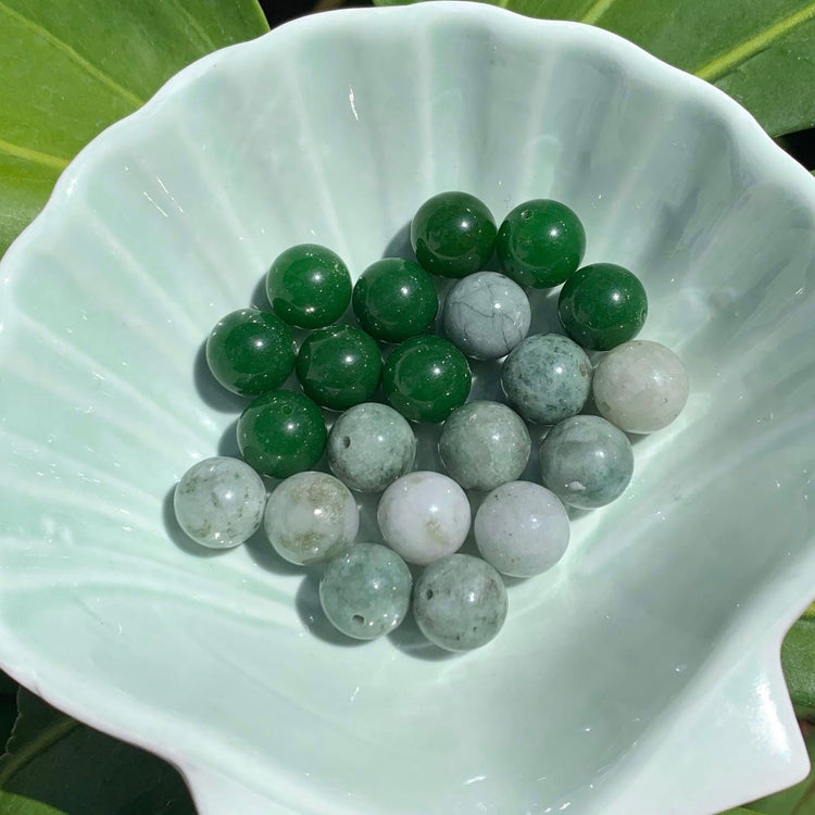 Jaded Emerald Bead Bangle