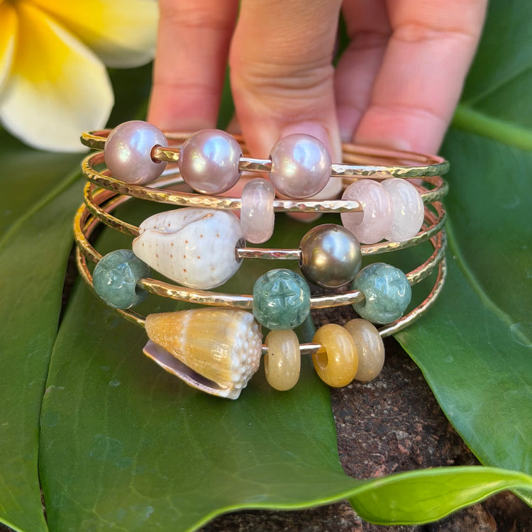 SZ 7.75 Triple Edison Pearl Bangle