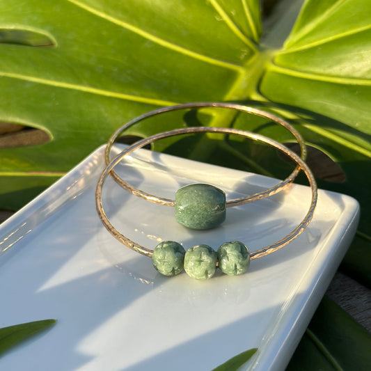 Jaded Bead Trio Bangle in Carved Burmese