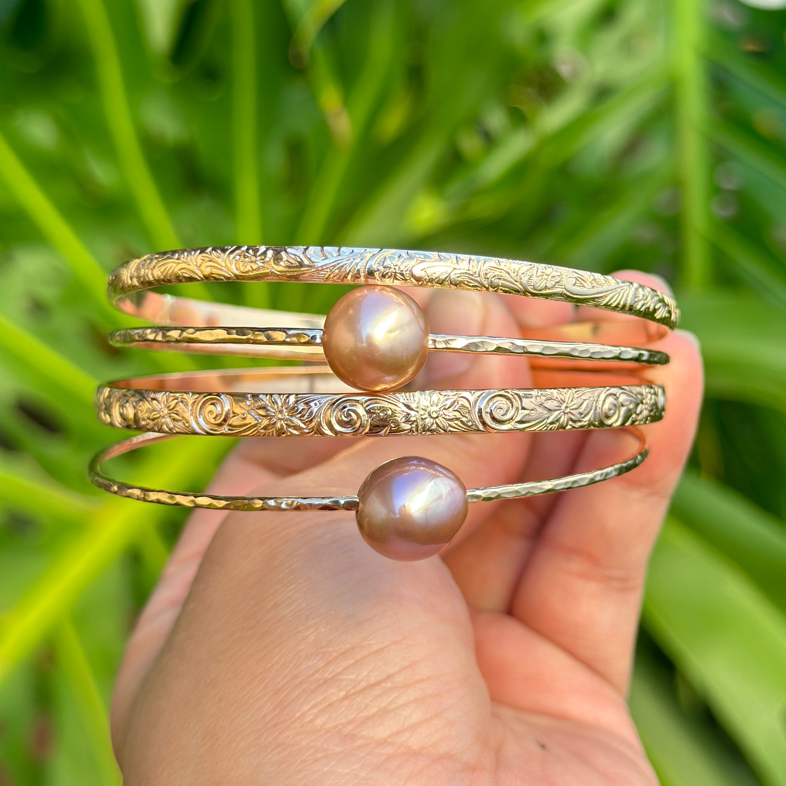 Pure pearl bangles discount