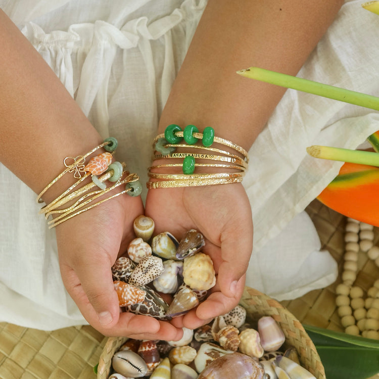 Miter Shell bangle