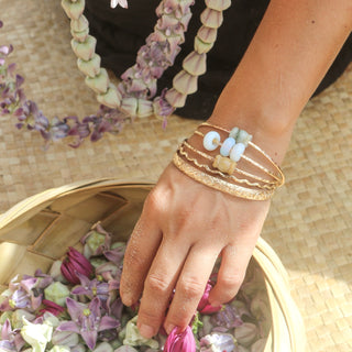 Jaded Burma Vase Bangle