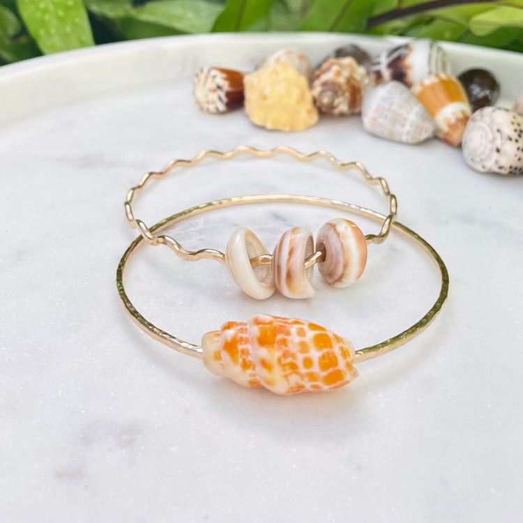 Miter Shell bangle