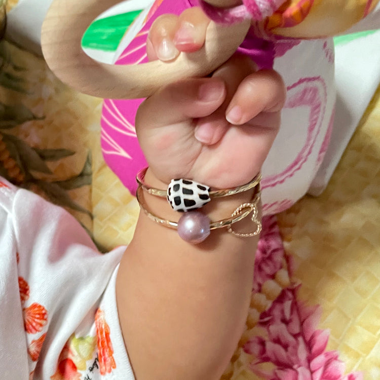 Keiki Shell Bangle