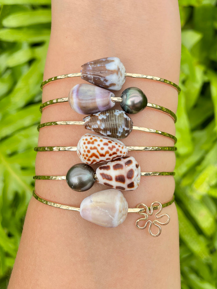 Keiki Shell Bangle