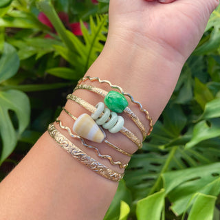 Jaded Lili'uokalani Bangle with Jadeite Donut Bead