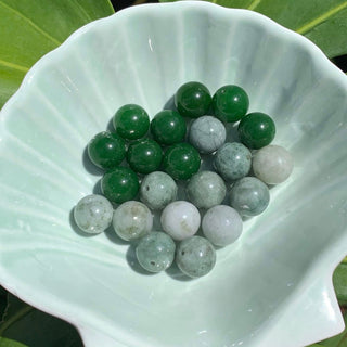 Jaded Emerald Bead Bangle